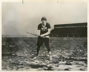 Bobbie Rosenfeld playing baseball.