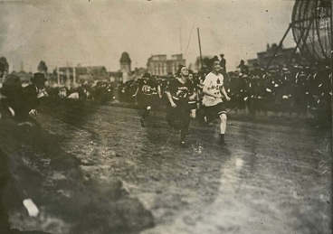 Bobbie Rosenfeld running