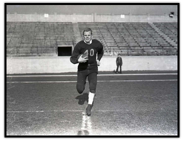 Fritz Hanson carrying the football