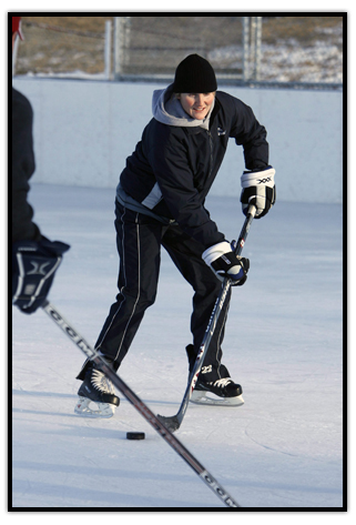 Hayley Wickenheiser playing hockey outdoors