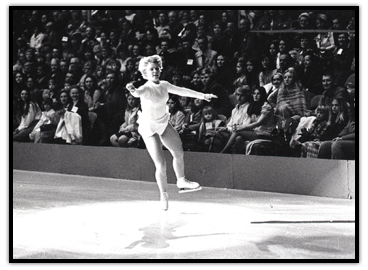 Karen Magnussen dans les airs